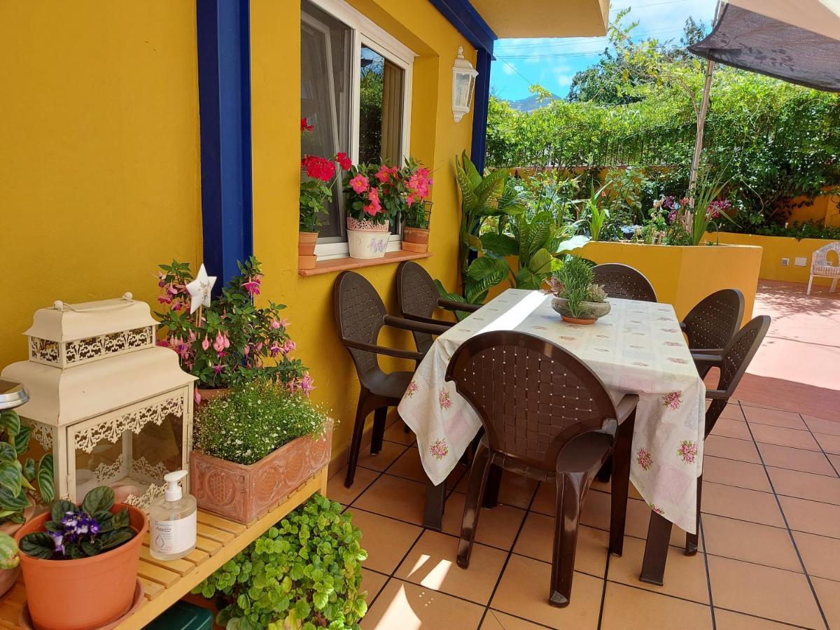 Casa Maestro Lelo - Acogedora Casa Rural Canaria Con Patios Y Jardines De Flores Las Palmas de Gran Canaria Dış mekan fotoğraf